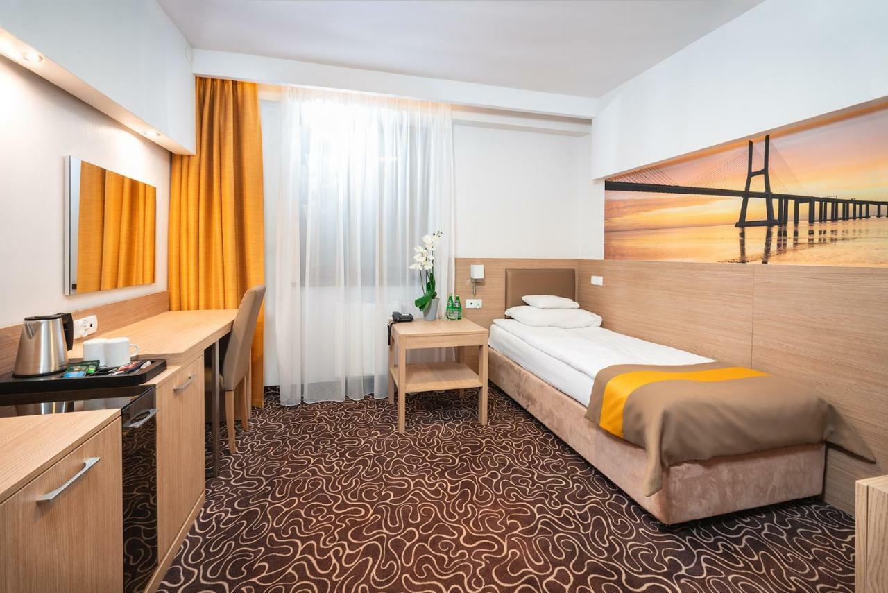 Hotel Amazonka Conference And Spa Ciechocinek Luaran gambar